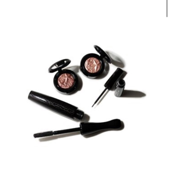 Eye makeup bundle - Picture 3 of 8